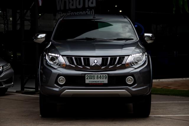 MITSUBISHI TRITON