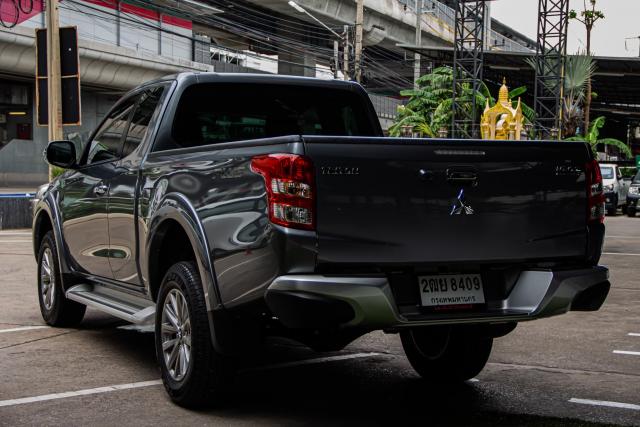 MITSUBISHI TRITON