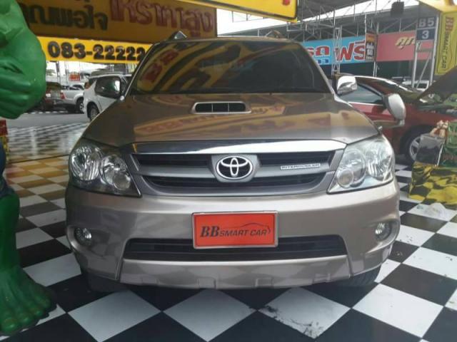 TOYOTA FORTUNER