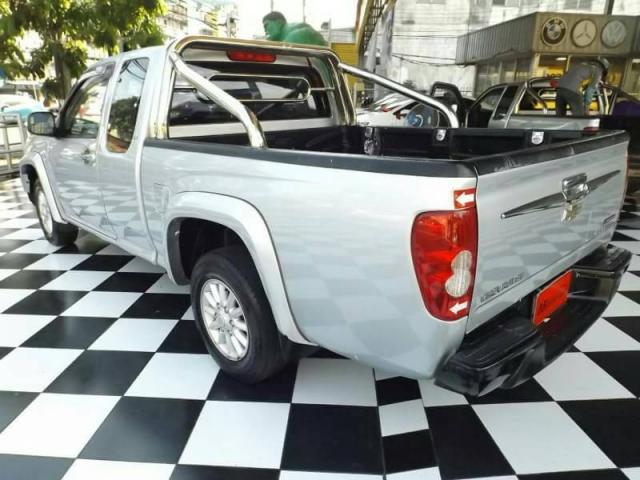 CHEVROLET  COLORADO