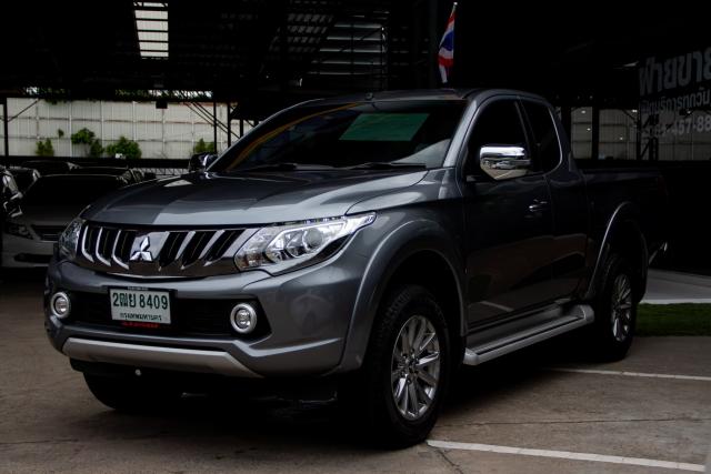 MITSUBISHI TRITON